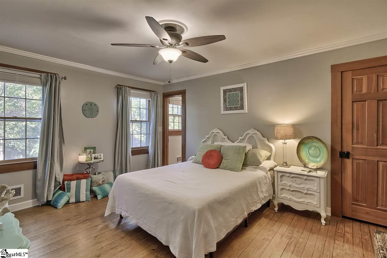 303 Edwards Road Greenville, SC 29615 - Photo 11 of 23 on main