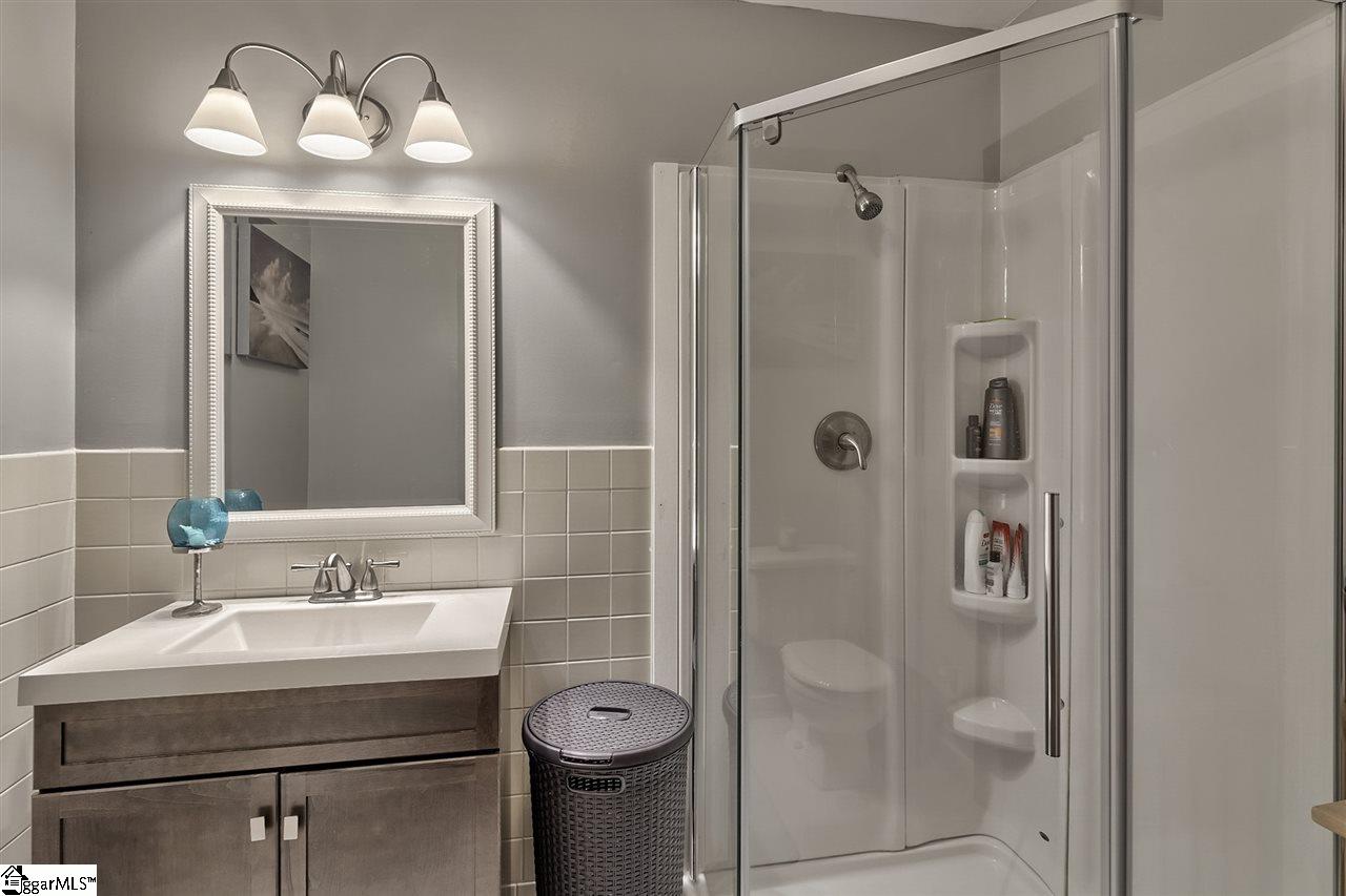 303 Edwards Road Greenville, SC 29615 - Photo 16 of 23 Gallery Image 16