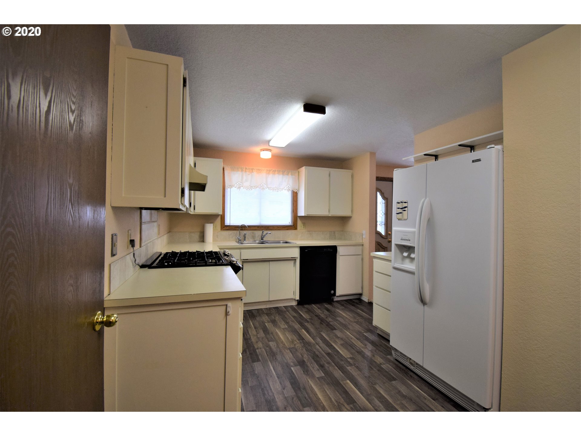 407 Alder Street Myrtle Point, OR 97458 - Photo 10 of 32 Gallery Image 10