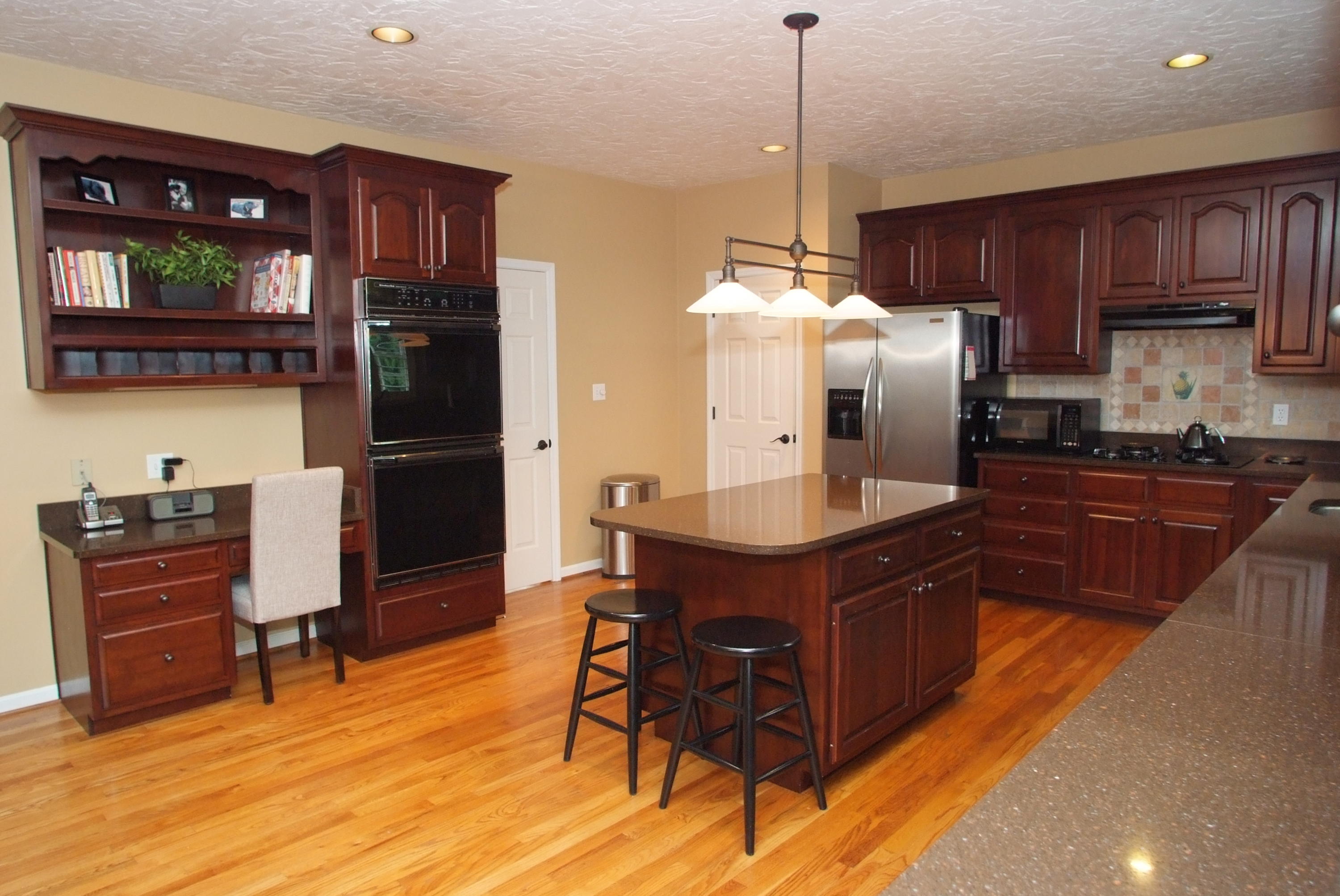 6000 2 Ford Road Roanoke, VA 24018 - Photo 10 of 25 INTERIOR