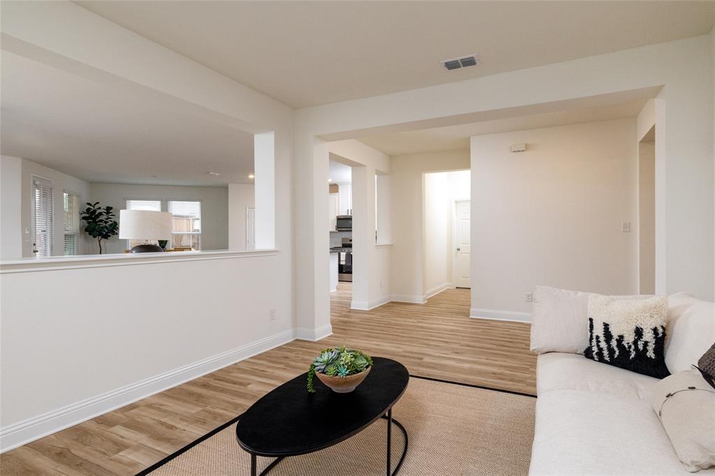 212 Colvin Lane Justin, TX 76247 - Photo 6 of 36