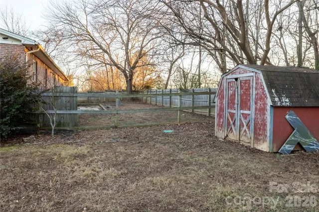 $199,000 | 2276 Shady Grove Road, Connelly Springs, NC 28612