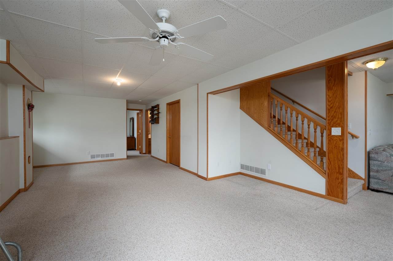 405 Brougham Road Robins, IA 52328 - Photo 31 of 45 Gallery Image 31
