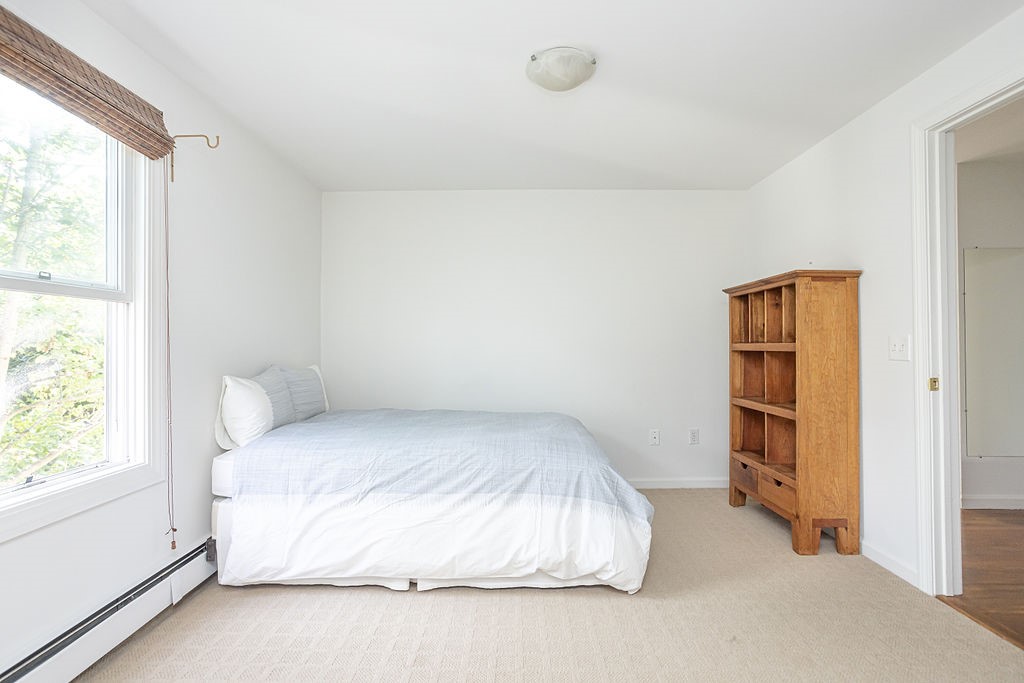 66 Center Avenue Middletown, RI 02842 - Photo 24 of 31
