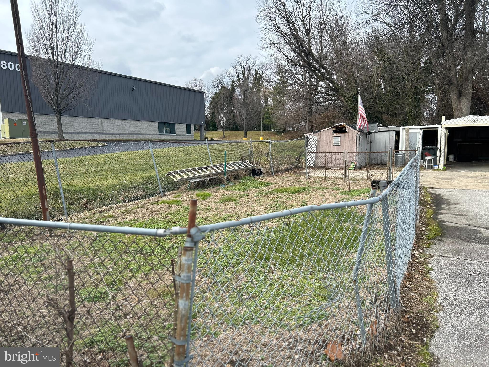 710 Calcon Hook Road Sharon Hill, PA 19079 - Photo 11 of 29