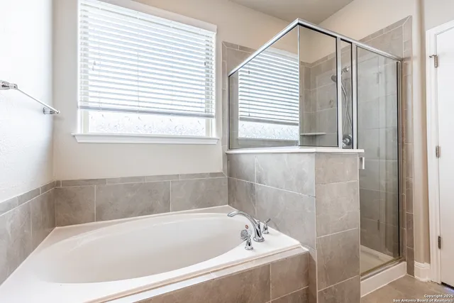 $2,500 | 12606 Elemina Trail, San Antonio, TX 78249