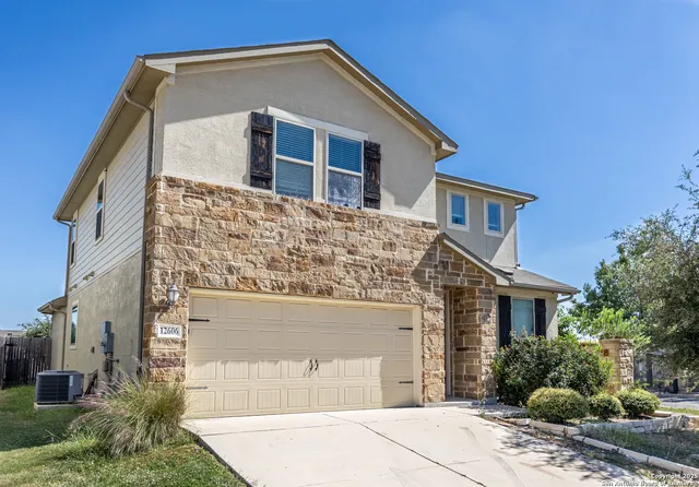 $2,500 | 12606 Elemina Trail, San Antonio, TX 78249