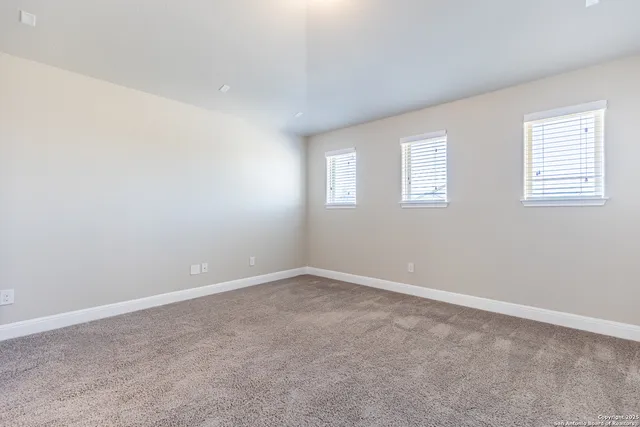 $2,500 | 12606 Elemina Trail, San Antonio, TX 78249