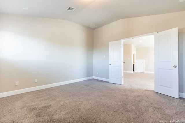 $2,500 | 12606 Elemina Trail, San Antonio, TX 78249