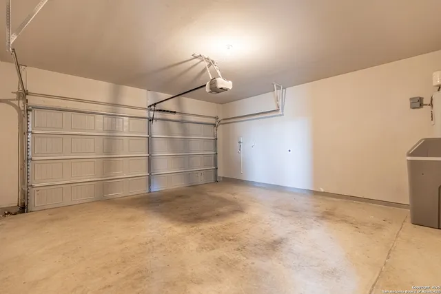 $2,500 | 12606 Elemina Trail, San Antonio, TX 78249