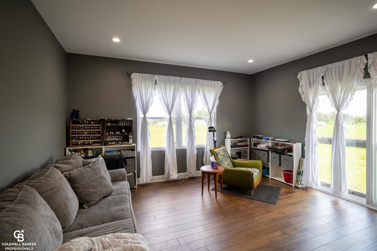 6747 North Road Fort Gratiot, MI 48059 - Photo 21 of 22 50059986-21.JPG
