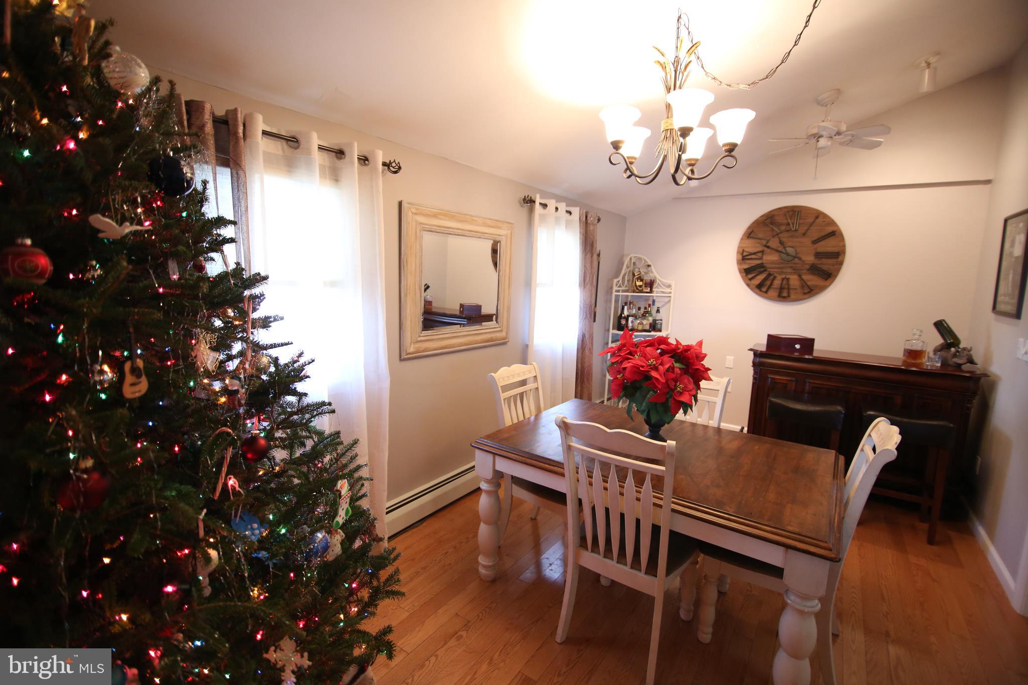 100 Cobalt Cross Road Levittown, PA 19057 - Photo 11 of 31 Gallery Image 11