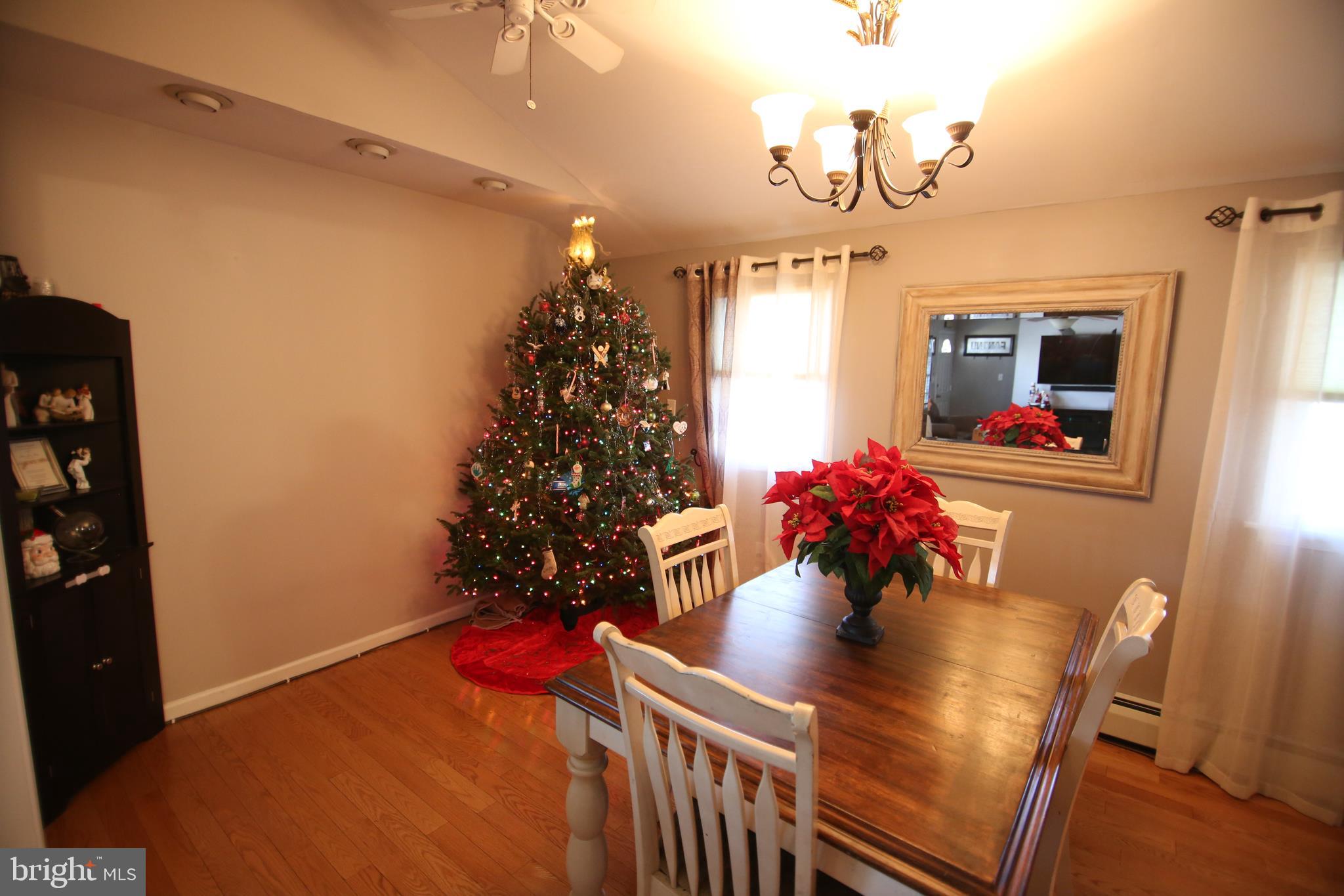 100 Cobalt Cross Road Levittown, PA 19057 - Photo 13 of 31 Gallery Image 13