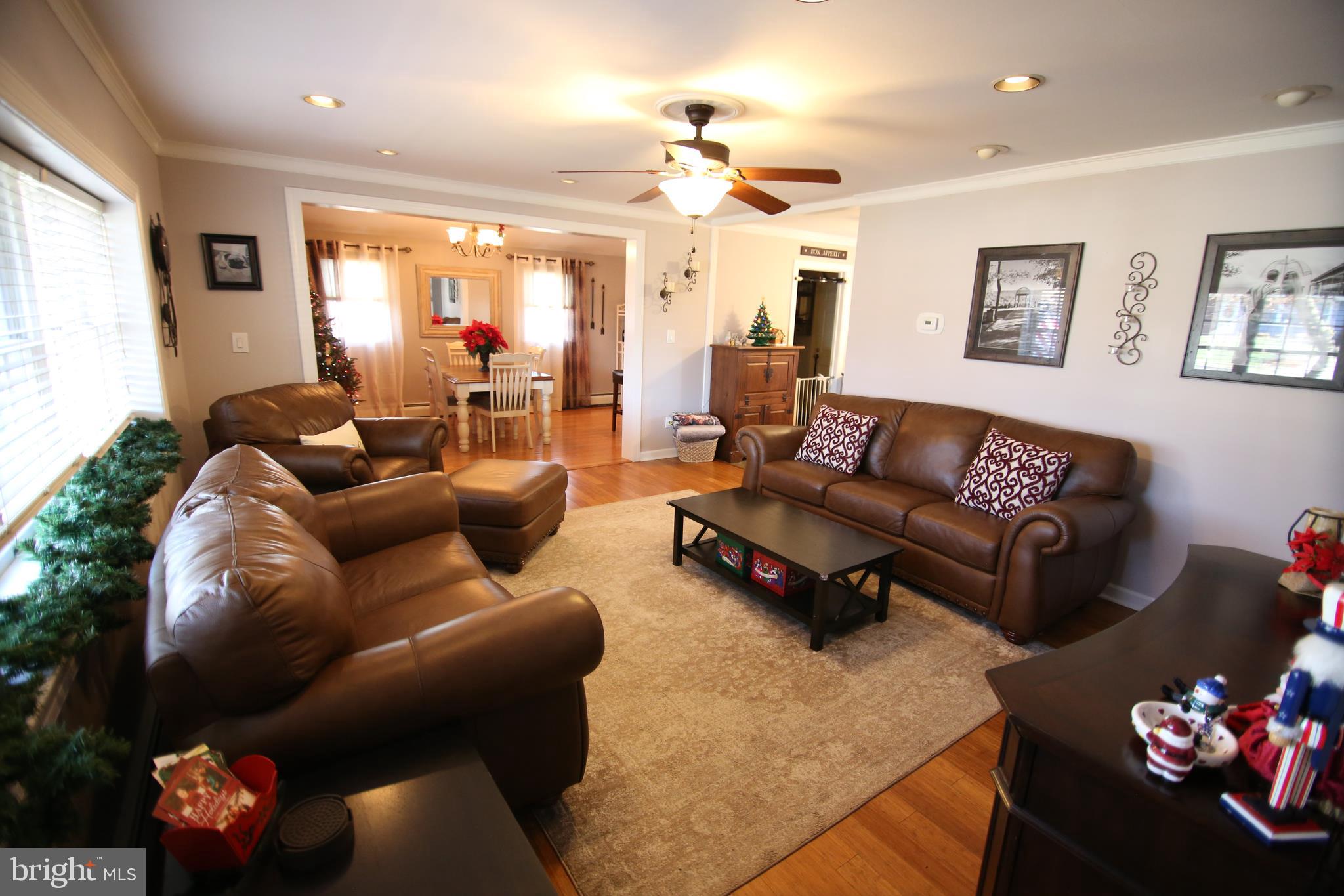 100 Cobalt Cross Road Levittown, PA 19057 - Photo 16 of 31 Gallery Image 16