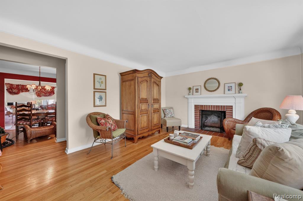 17386 Beverly Road Beverly Hills, MI 48025 - Photo 8 of 28
