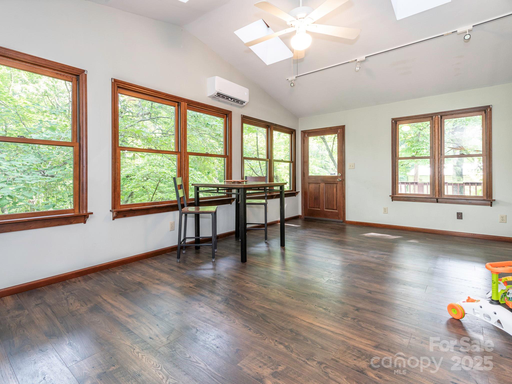 9300 Surrey Road Mint Hill, NC 28227 - Photo 11 of 32 Gallery Image 11