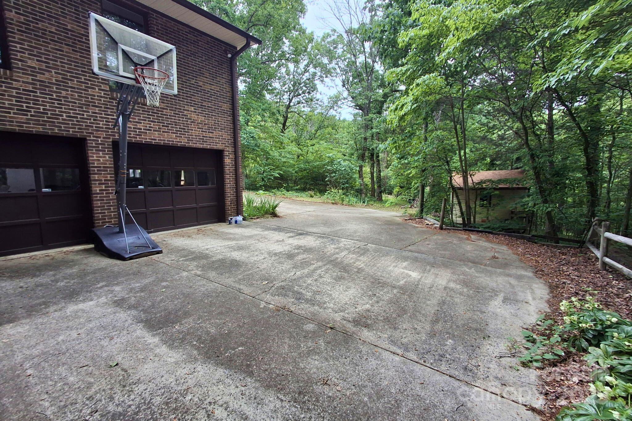 9300 Surrey Road Mint Hill, NC 28227 - Photo 31 of 32 Gallery Image 31