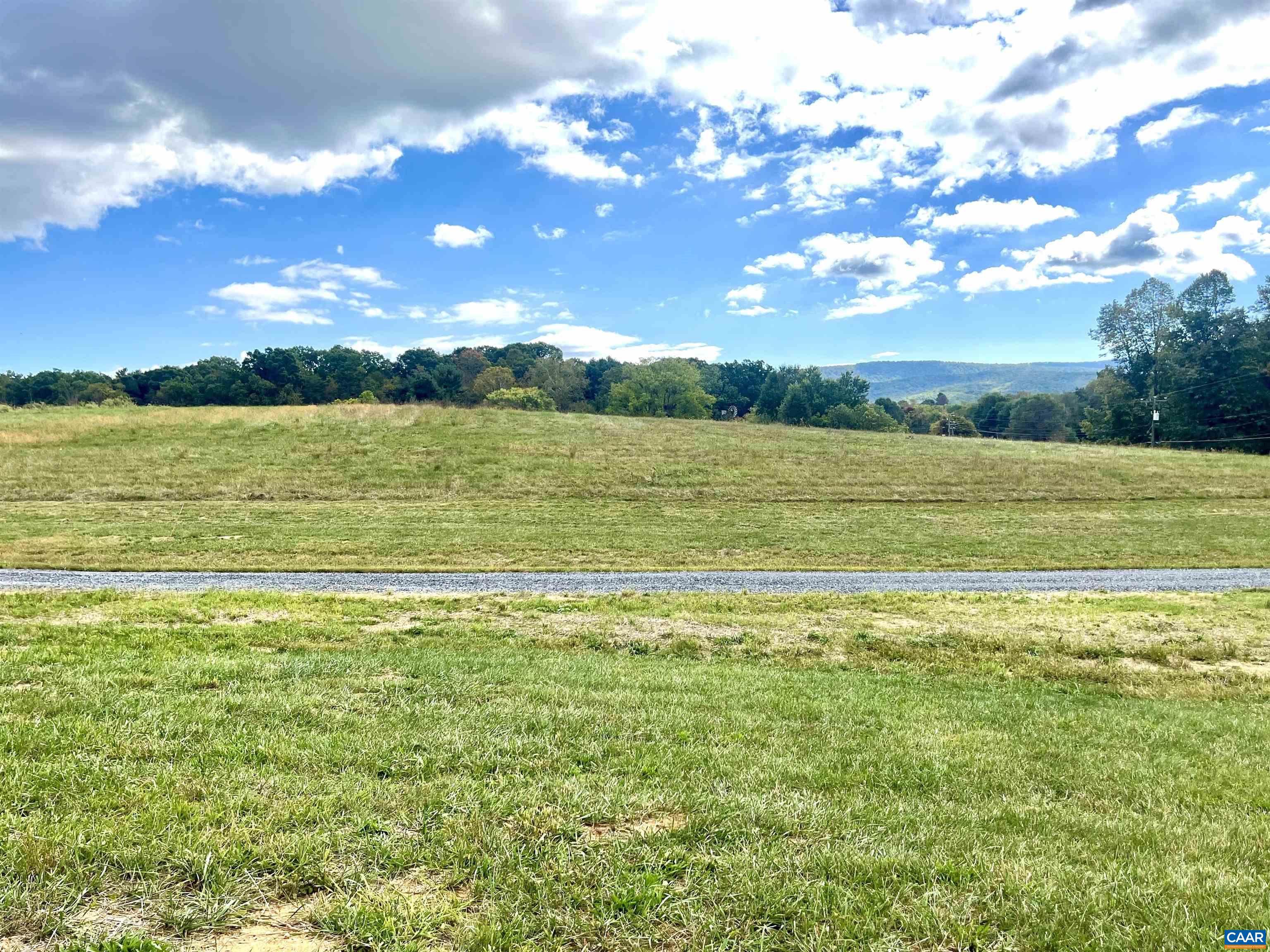 1416 Ladd Road Waynesboro, VA 22980 - Photo 4 of 66 a view of an ocean and a mountain