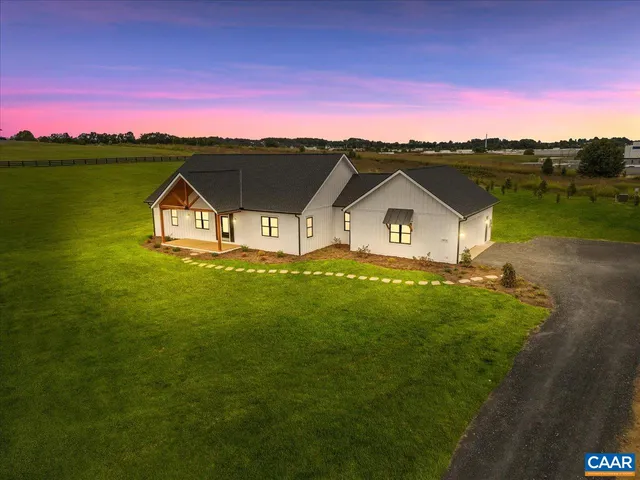 $689,000 | 1416 Ladd Road, Waynesboro, VA 22980