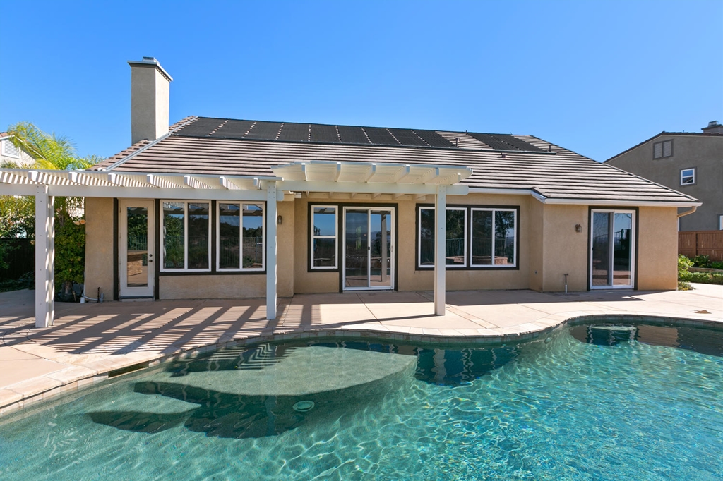 678 Ridgemont Circle Escondido, CA 92027 - Photo 12 of 25