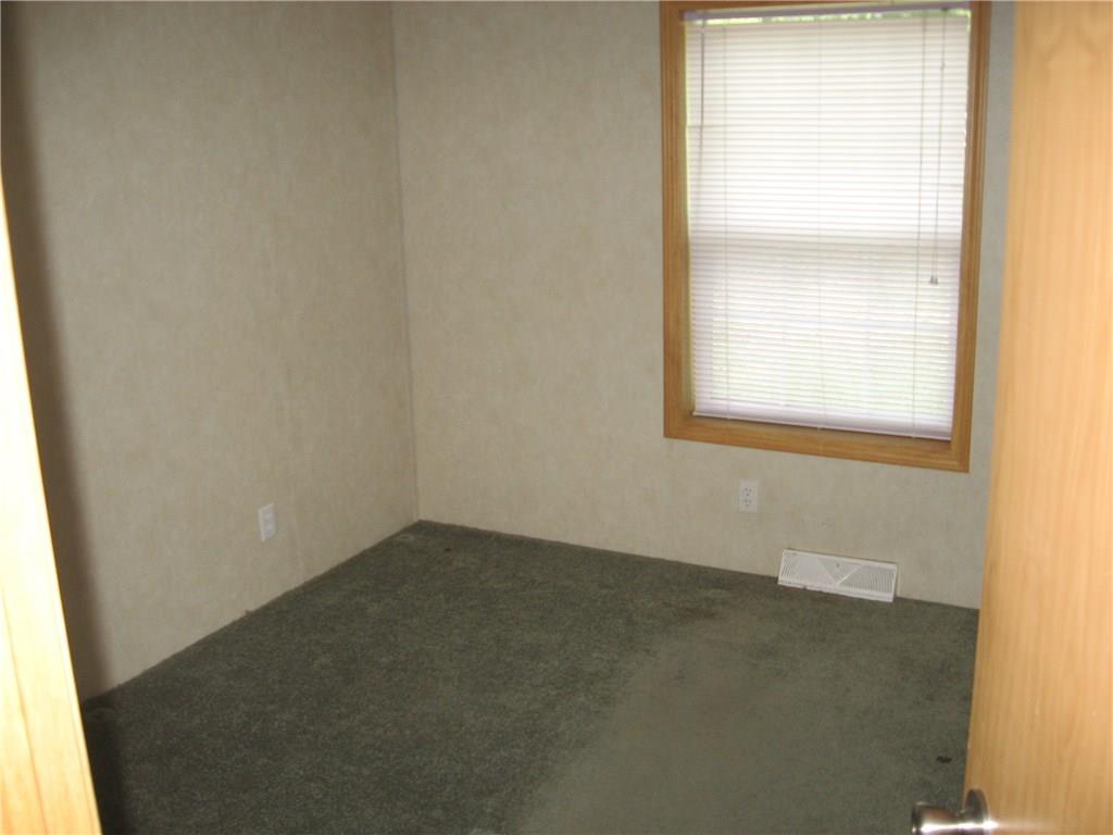 3393 Springfield Pike Normalville, PA 15469 - Photo 12 of 14