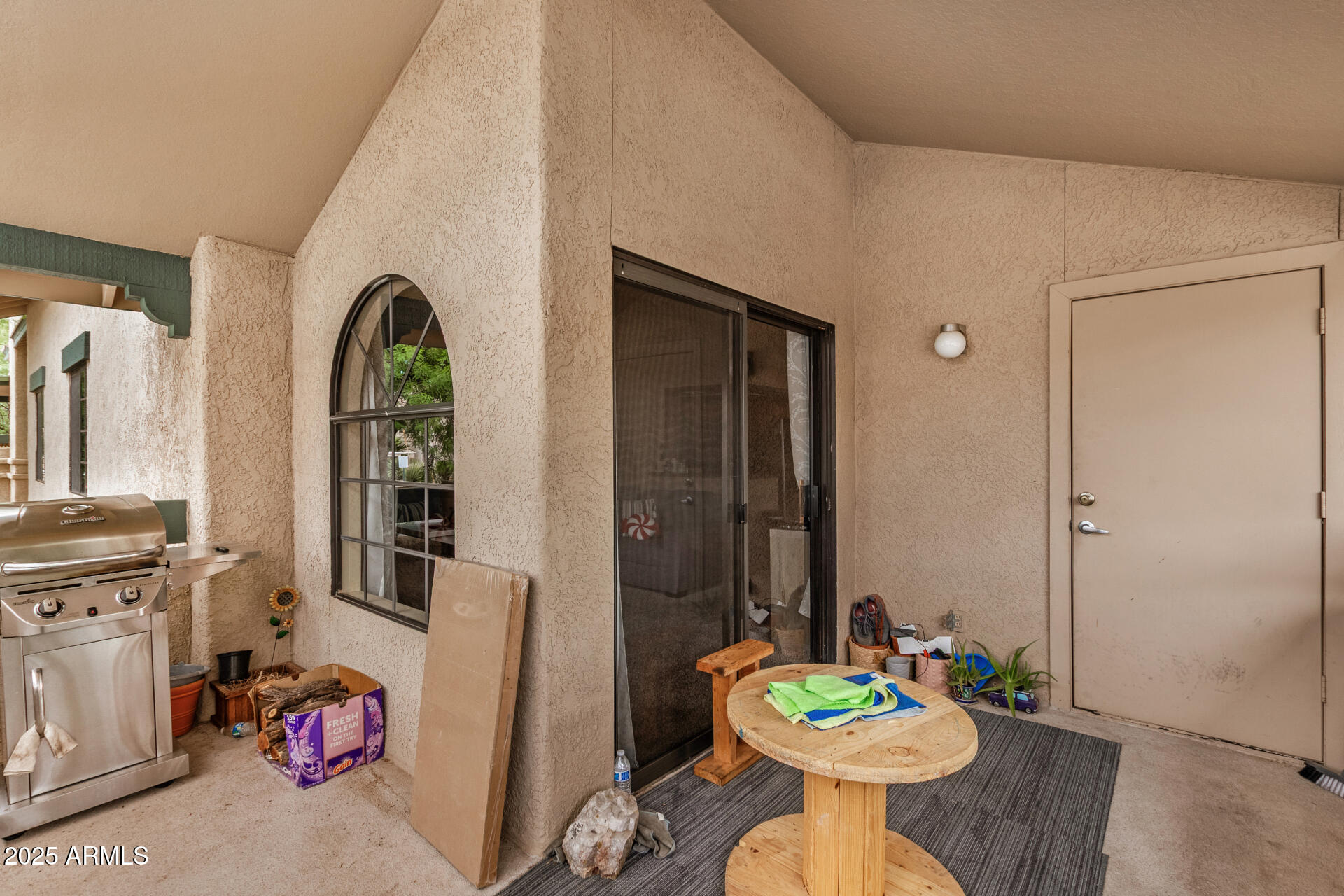 101 South Players Club Drive, Unit 22201 Tucson, AZ 85745 - Photo 24 of 31 a bathroom with a sink toilet and shower