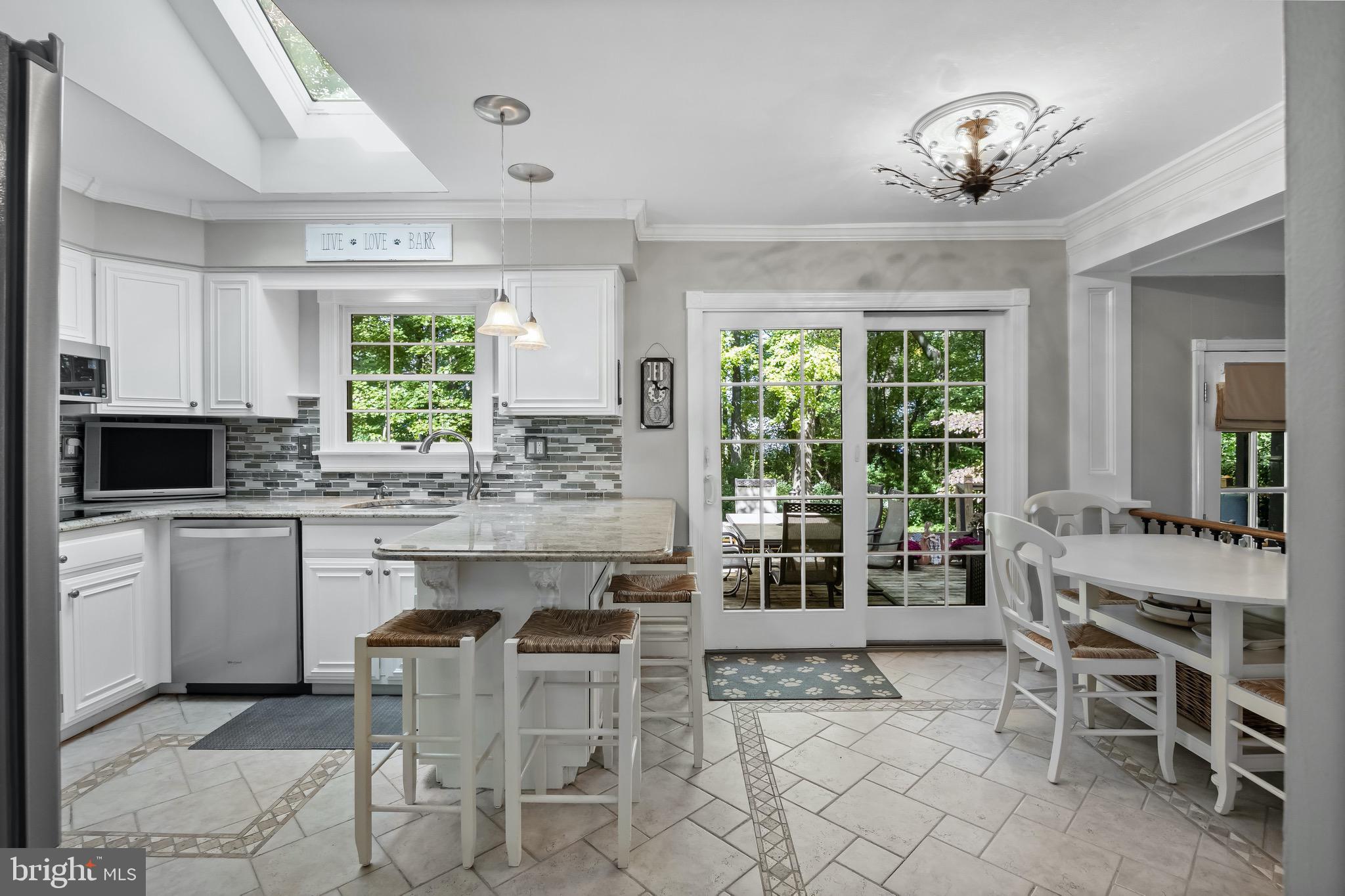 729 Cornwallis Drive Mount Laurel, NJ 08054 - Photo 14 of 40