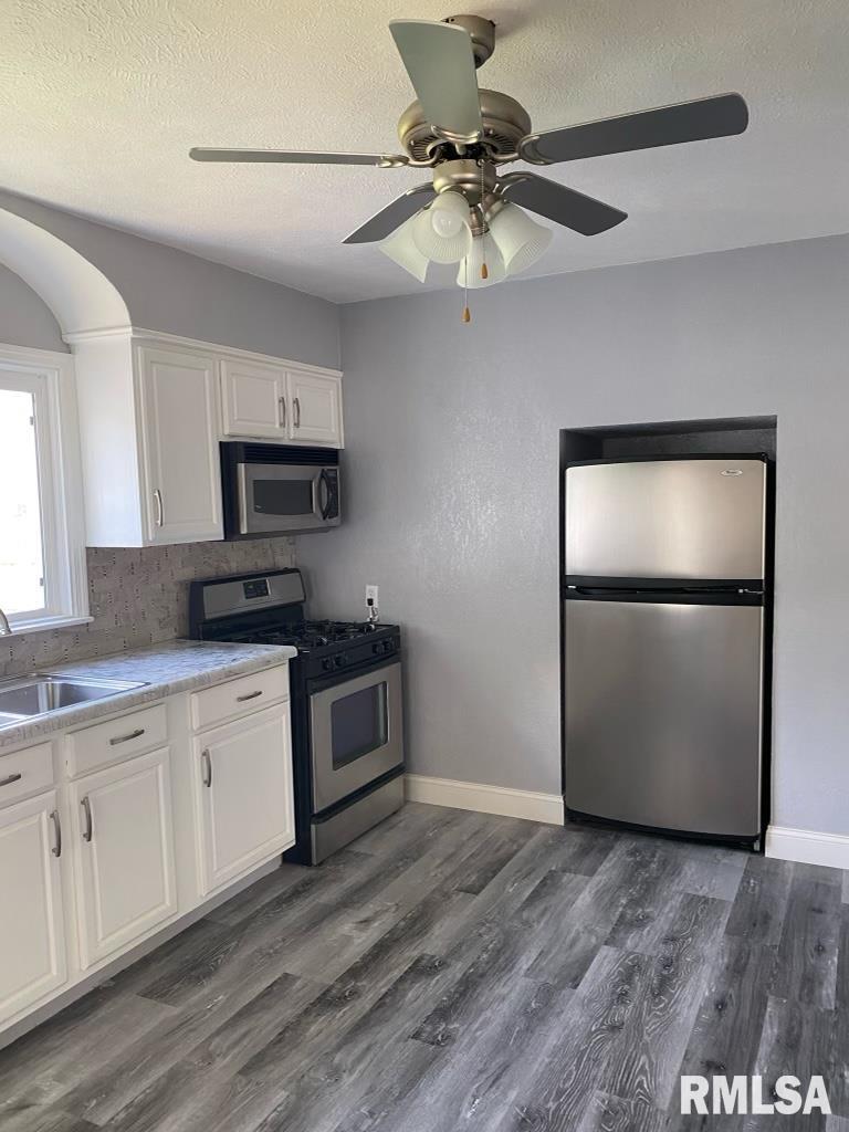 2129 North 19th Street Springfield, IL 62702 - Photo 10 of 25