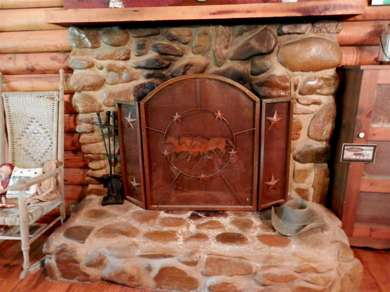 193 Swisher Road Staunton, VA 24401 - Photo 8 of 50 Gallery Image 8