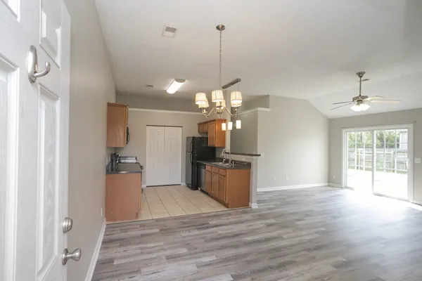 $1,725 | 564 Rose Cottage Circle, Gallatin, TN 37066