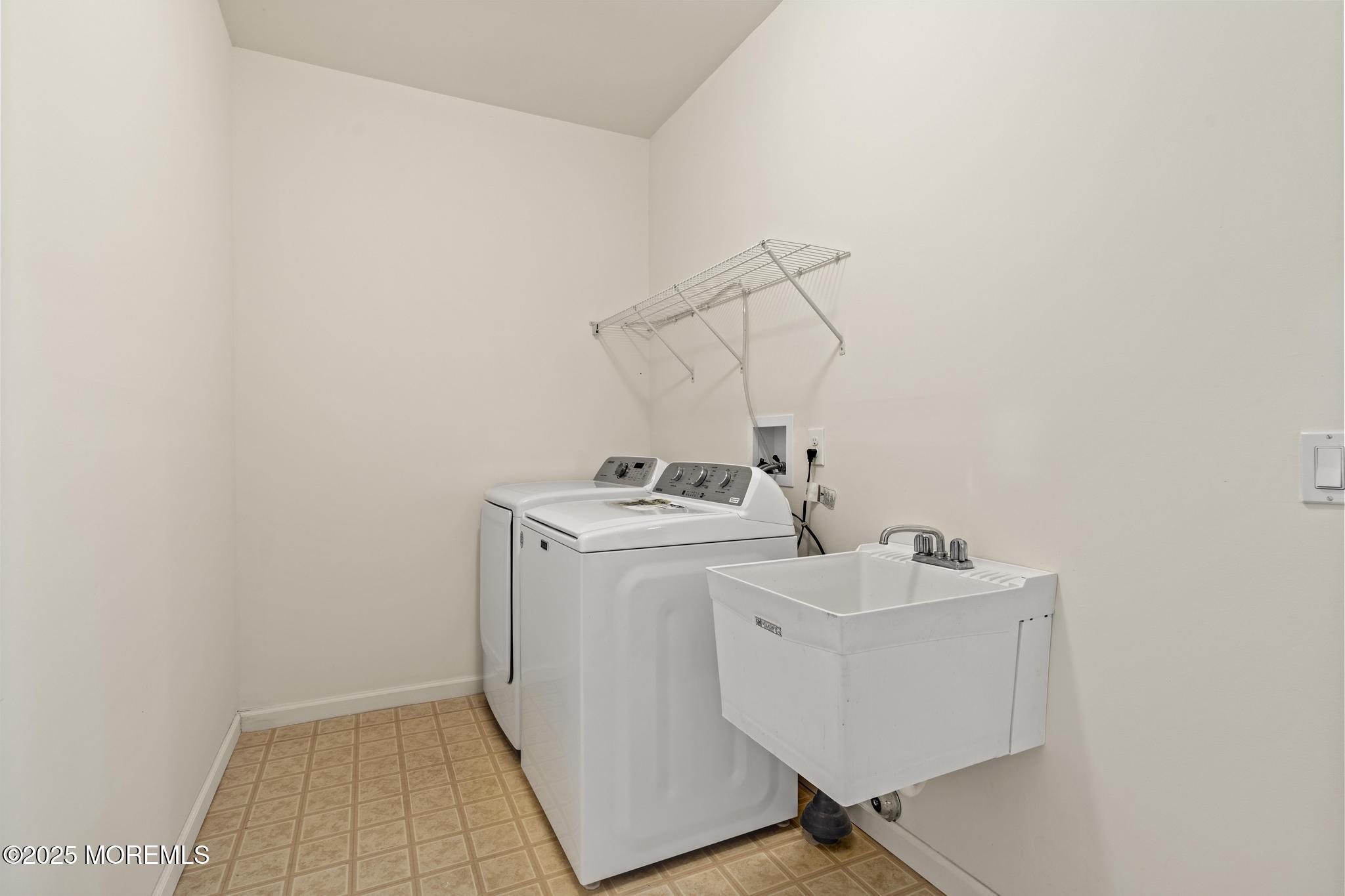 24 Battle Road Manchester Township, NJ 08759 - Photo 28 of 30 a utility room with dryer and washer