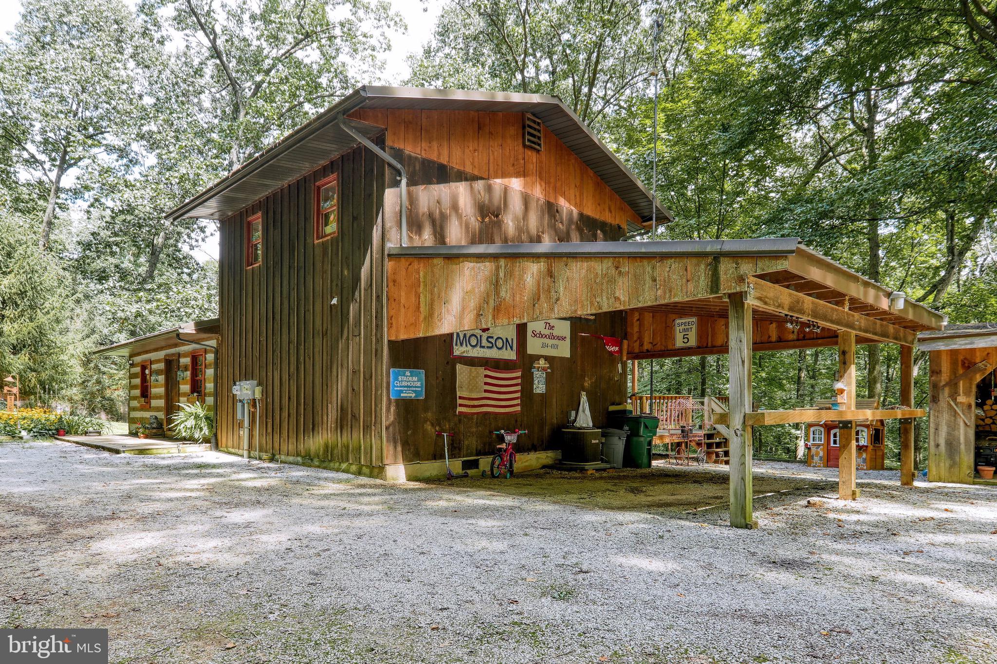 799 Chestnut Hill Road Aspers, PA 17304 - Photo 4 of 54