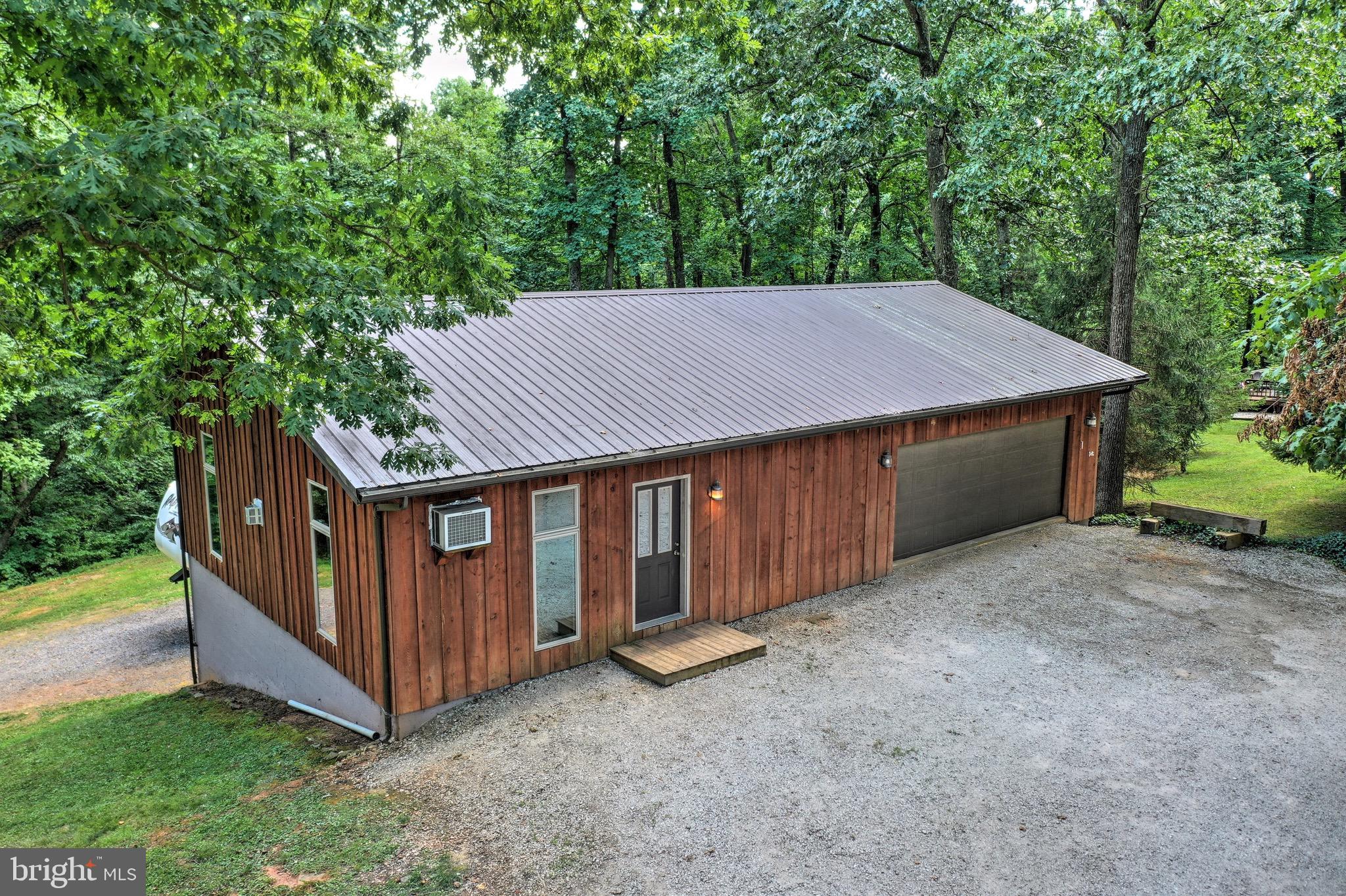 799 Chestnut Hill Road Aspers, PA 17304 - Photo 9 of 54