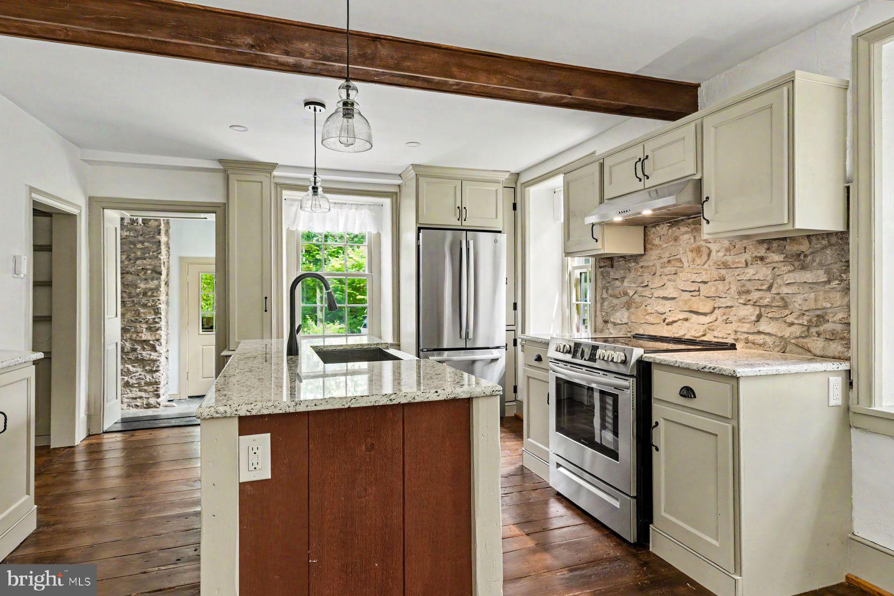 1067 West Thatcher Road Quakertown, PA 18951 - Photo 22 of 60