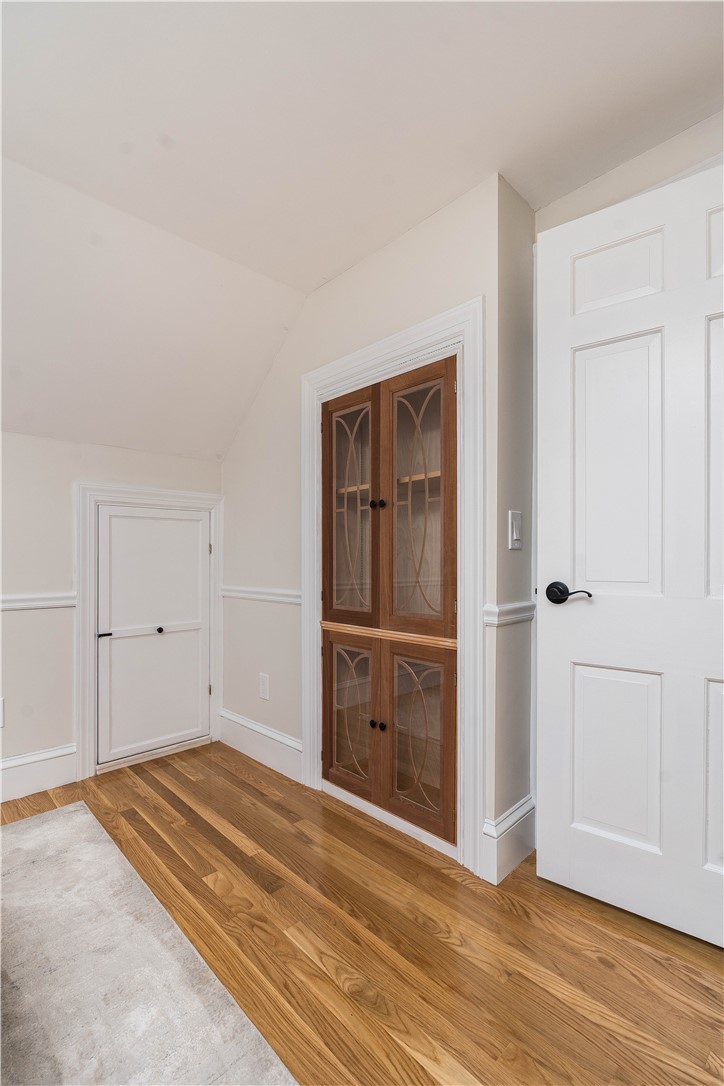 3 Sundale Road Cranston, RI 02921 - Photo 23 of 50