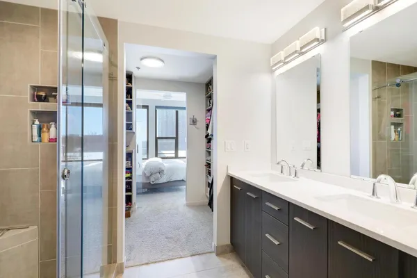 $2,950 | 740 Portland Avenue, Unit 907, Minneapolis, MN 55415