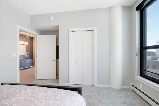 $2,950 | 740 Portland Avenue, Unit 907, Minneapolis, MN 55415