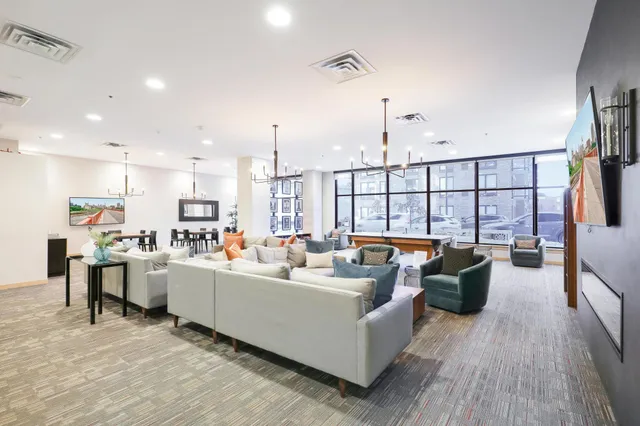 $2,950 | 740 Portland Avenue, Unit 907, Minneapolis, MN 55415