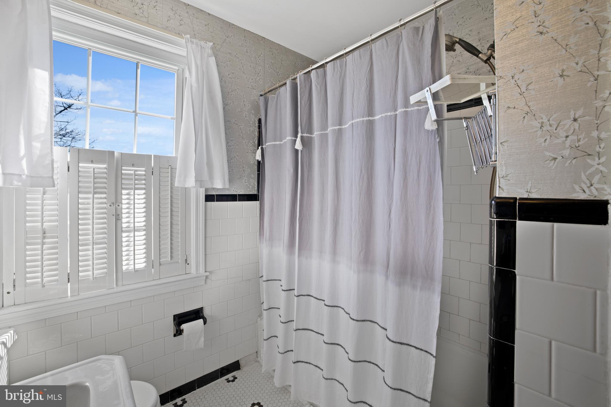 8140 Pleasant Plains Road Baltimore, MD 21286 - Photo 24 of 33 Gallery Image 24