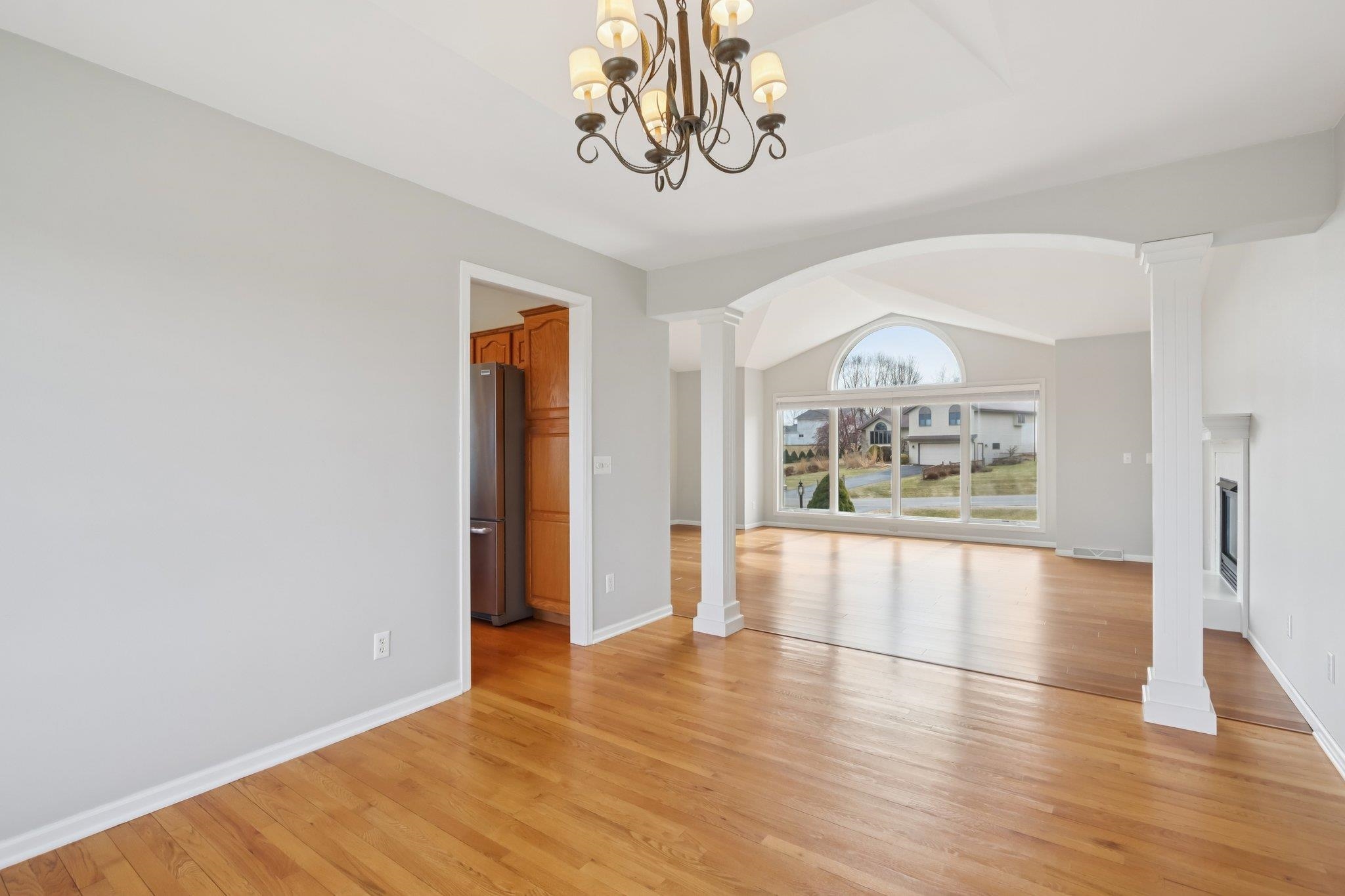 8580 Stonebrook Circle Middleton, WI 53562 - Photo 13 of 62