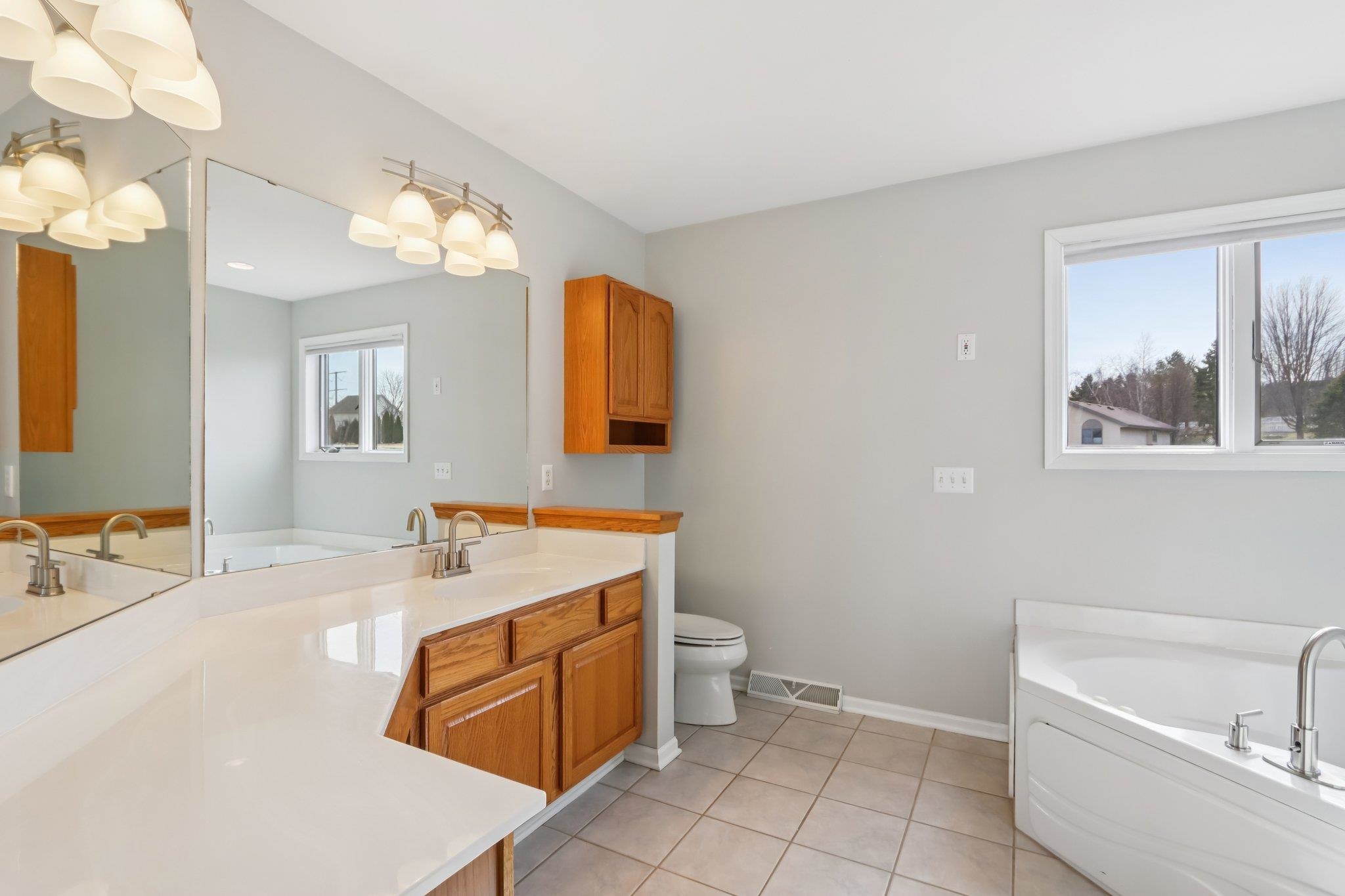 8580 Stonebrook Circle Middleton, WI 53562 - Photo 33 of 62