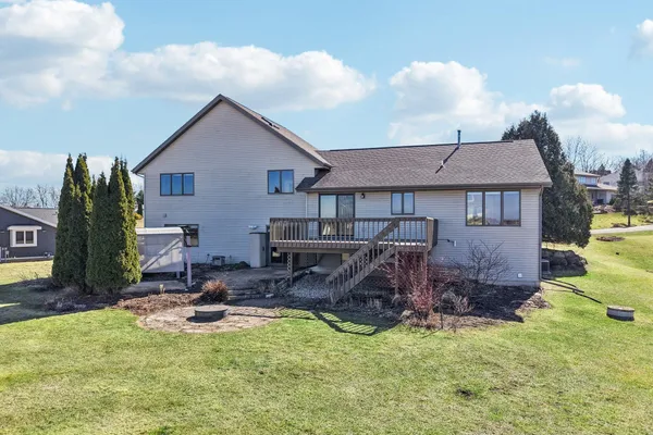 $650,000 | 8580 Stonebrook Circle, Middleton, WI 53562