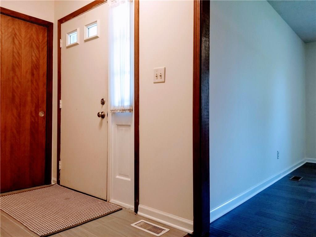 1840 Mitthoeffer Road Indianapolis, IN 46229 - Photo 15 of 19 Gallery Image 15