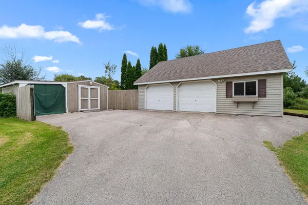 $649,900 | N5120 Summit Court, Empire, WI 54937