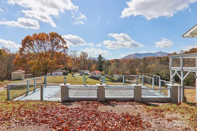 $680,000 | 7 Crystal Lane, Waynesville, NC 28785