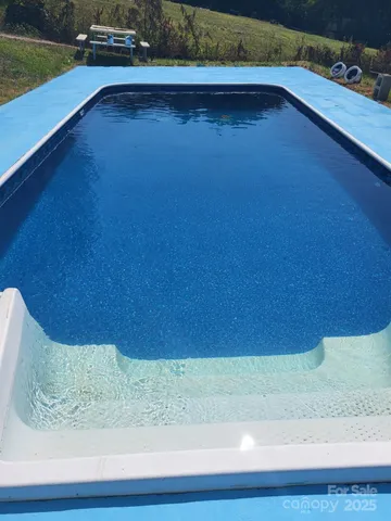 $680,000 | 7 Crystal Lane, Waynesville, NC 28785