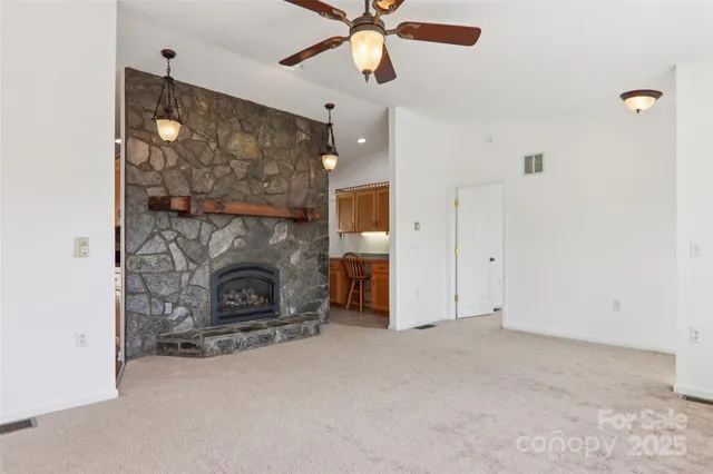 $680,000 | 7 Crystal Lane, Waynesville, NC 28785