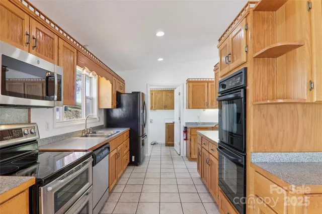 $680,000 | 7 Crystal Lane, Waynesville, NC 28785