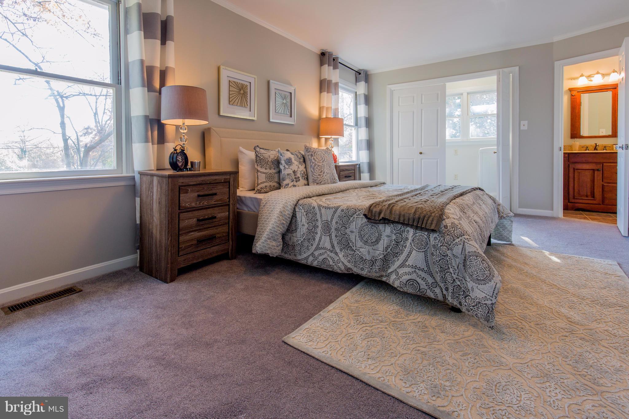 9329 Harvey Road Silver Spring, MD 20910 - Photo 20 of 30 Bedroom (Master)