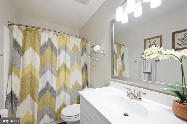 $2,002 | 9220 Old Lantern Way, Unit 2BED1 5BATH, Laurel, MD 20723